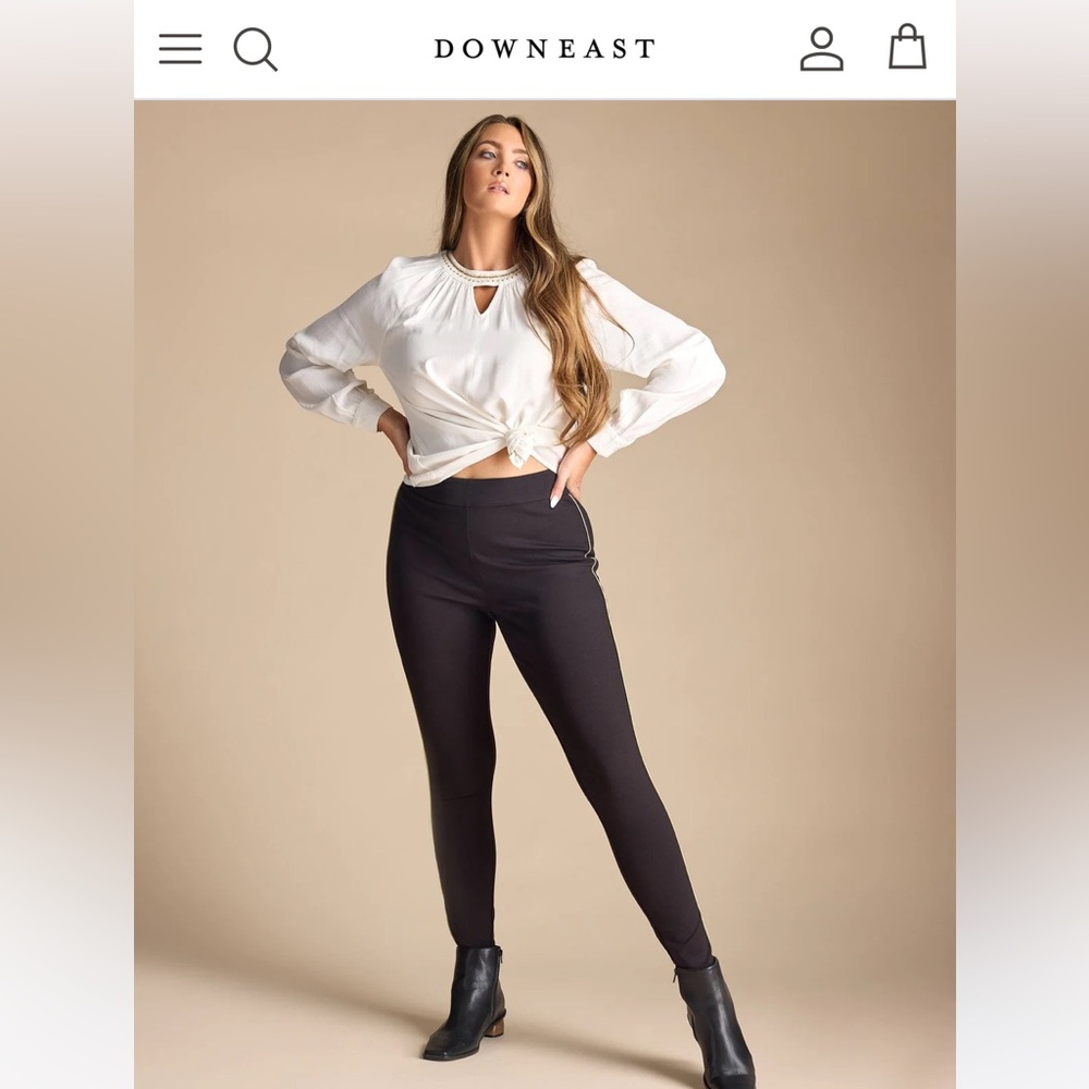 NWT -Downeast Nia Gold Piping Legging  - XL